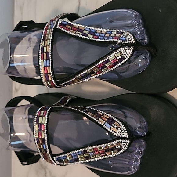 Skechers ArchFit Cali Rhinestones Thong Sandals Wmns 9 Bedazzled Summer Beach - Picture 3 of 10